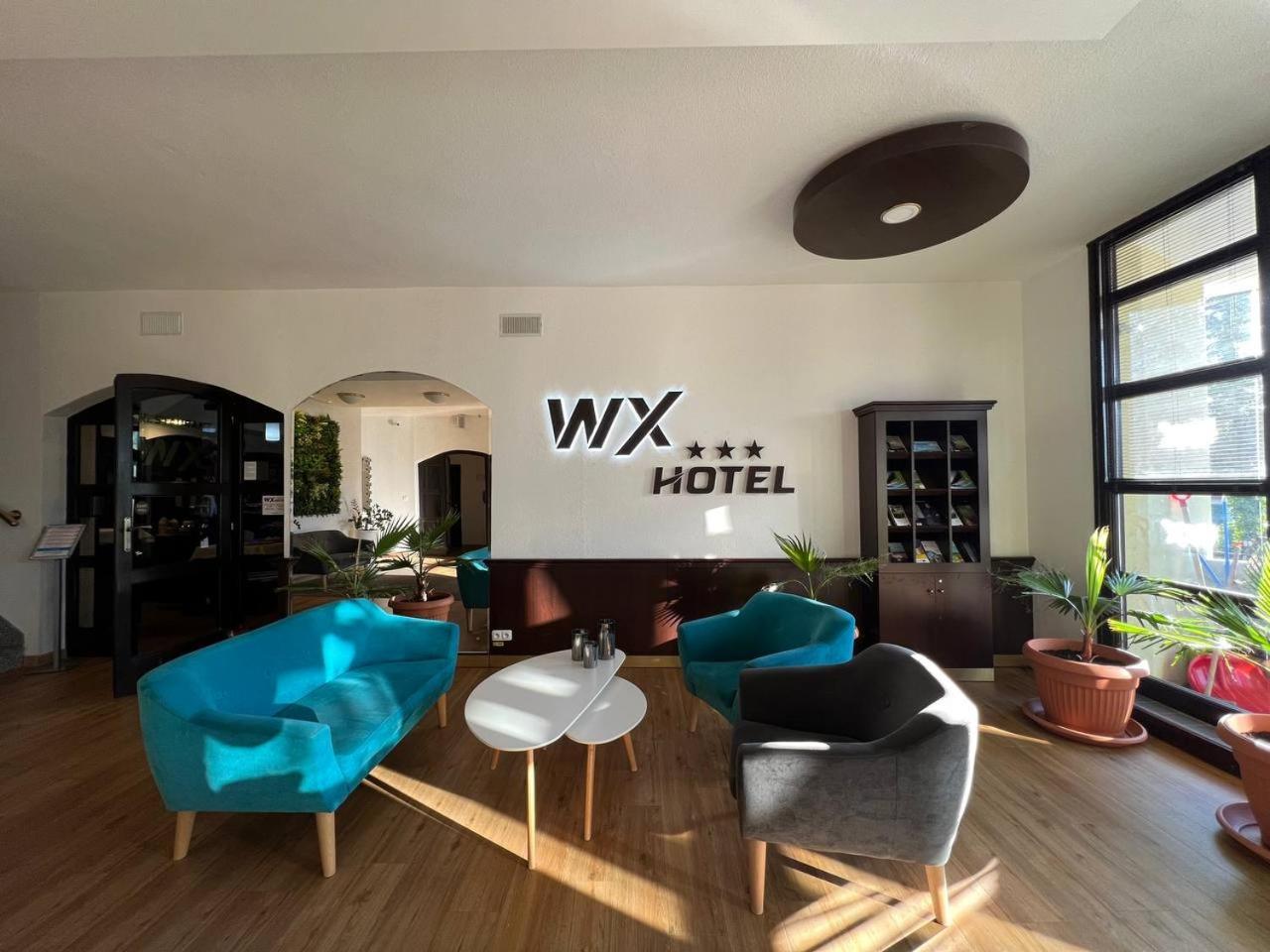 Wx Готель 3*